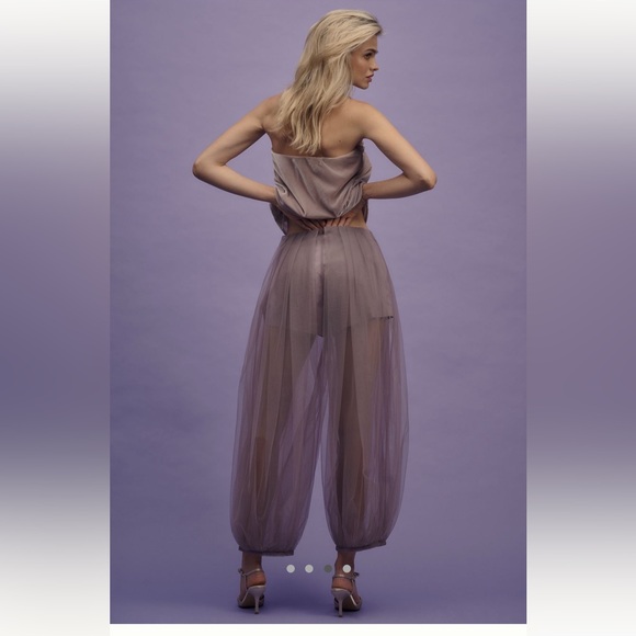 NWT - ANTHROPOLOGIE TULLE BALLOON LEG PANTS - Picture 4 of 4